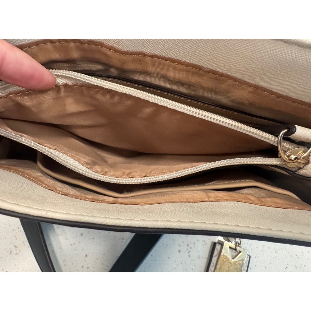 Guess‎ Satchel Handbag Womens Brown Good Classic Chic Monogram Chain Strap Bag - Picture 4 of 11